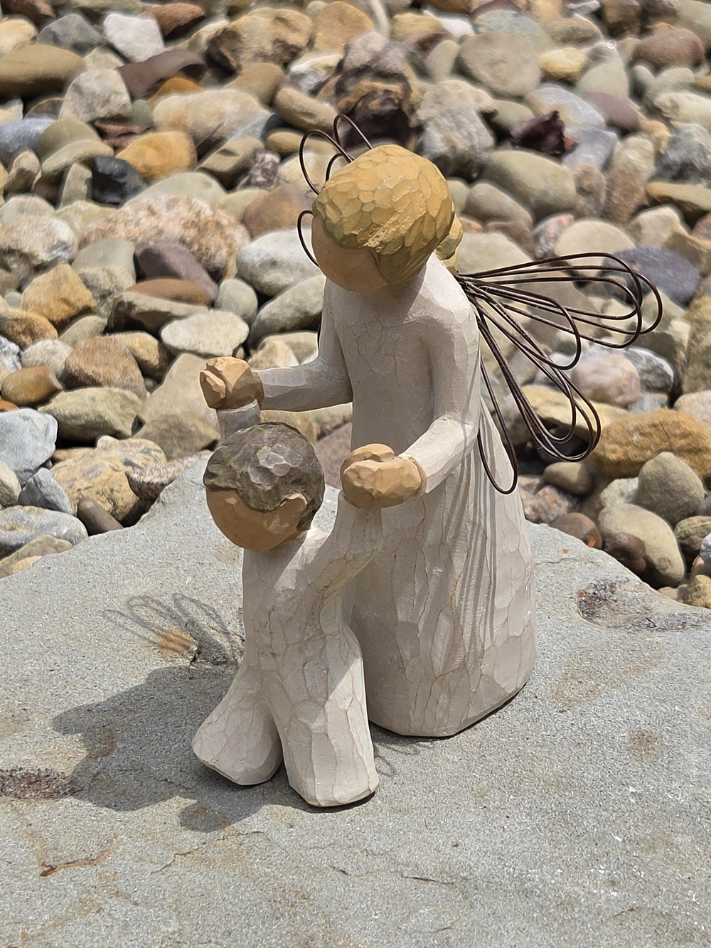 Willow Tree People Wooden Guardian Angel Figurine with Child 2000 Susan Lordi